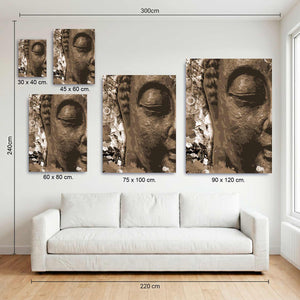 Medidas disponibles del cuadro de rostro de Buda en sepia en MDF, de 30x40 a 90x120 cm, sobre sofá